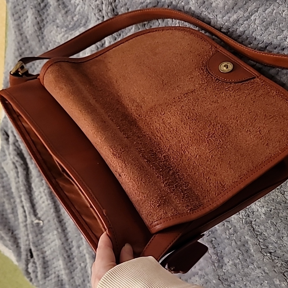 Vintage Coach Messenger Purse - Picture 5 of 6